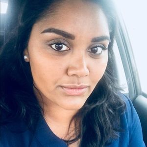Meet your Posher, Priya
